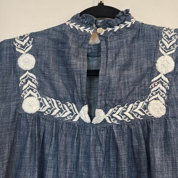 Banjanan Chambray Blue Embroidered Peasant Nautical -Boho Romantic Top S - Picture 7 of 10